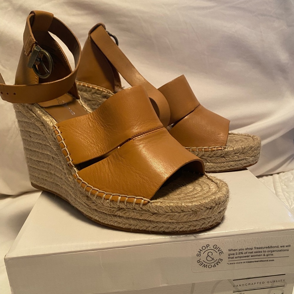 Espadrille Wedges. Treasure & Bond. Tan Leather. New Never worn. Size 8